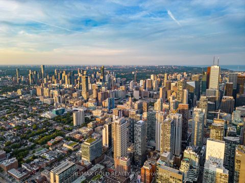 Photo 34 at 710 - 352 Front Street W, Waterfront Communities C1, Toronto