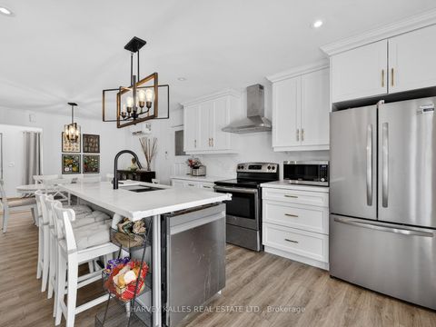 Photo 5 at 22 Second Street, Pefferlaw, Georgina