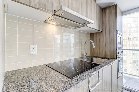 Photo 12 at 2103 - 955 Bay Street, Bay Street Corridor, Toronto