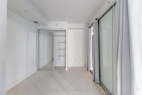 Photo 23 at 2103 - 955 Bay Street, Bay Street Corridor, Toronto