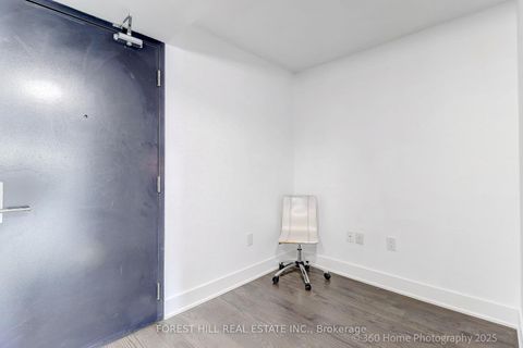 Photo 31 at 2103 - 955 Bay Street, Bay Street Corridor, Toronto