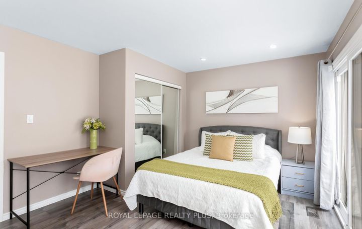 Photo 12 at 9 Ewing Street, Georgetown, Halton Hills