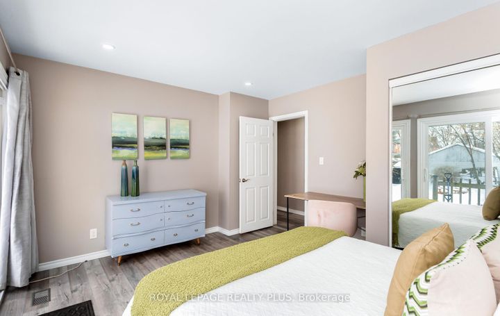 Photo 13 at 9 Ewing Street, Georgetown, Halton Hills