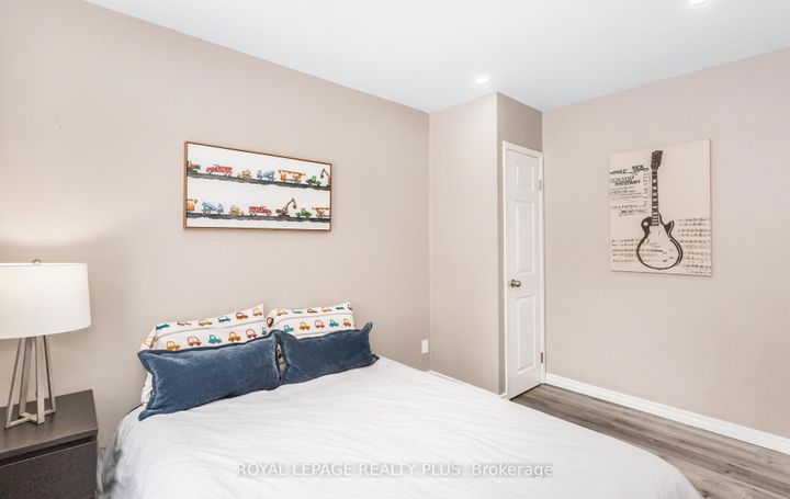 Photo 15 at 9 Ewing Street, Georgetown, Halton Hills