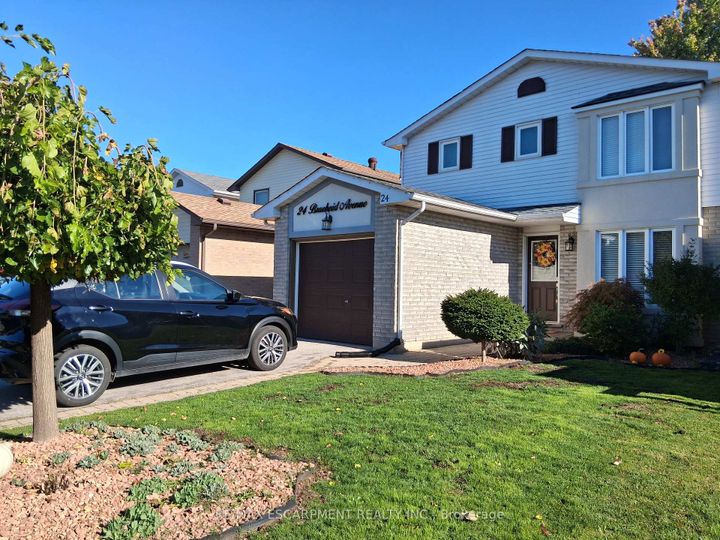 Photo 1 at 24 Braeheid Avenue, Waterdown, Hamilton