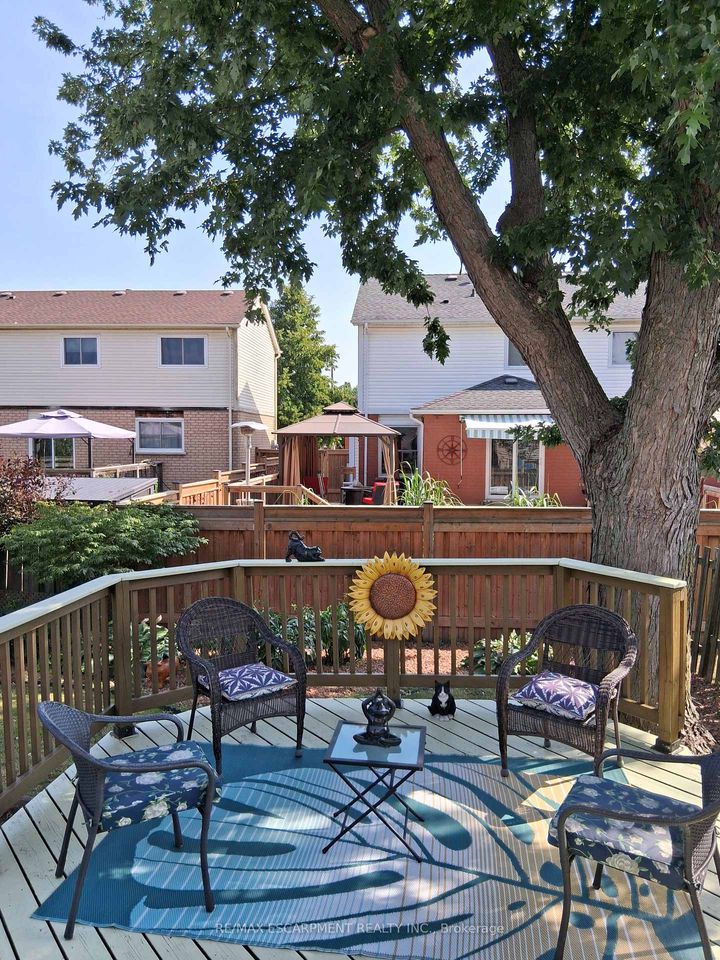 Photo 34 at 24 Braeheid Avenue, Waterdown, Hamilton