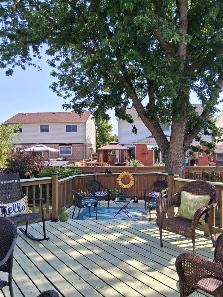 Photo 35 at 24 Braeheid Avenue, Waterdown, Hamilton