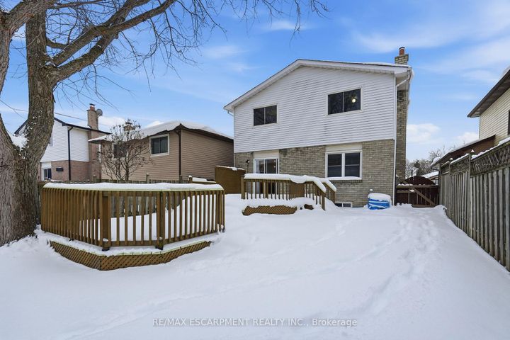 Photo 37 at 24 Braeheid Avenue, Waterdown, Hamilton