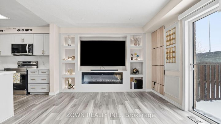 Photo 7 at 42 - 242 UPPER MOUNT ALBION Road, Stoney Creek Mountain, Hamilton