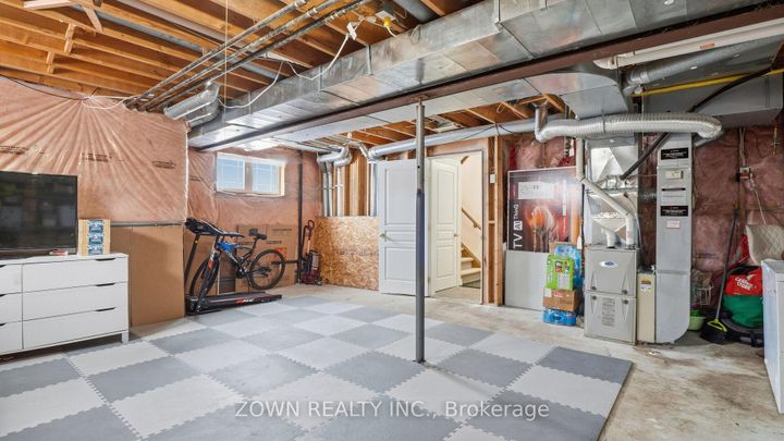 Photo 37 at 42 - 242 UPPER MOUNT ALBION Road, Stoney Creek Mountain, Hamilton