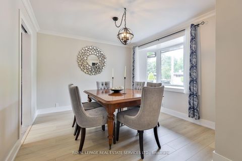 Photo 3 at 45 Doonaree Drive, Donalda, Toronto