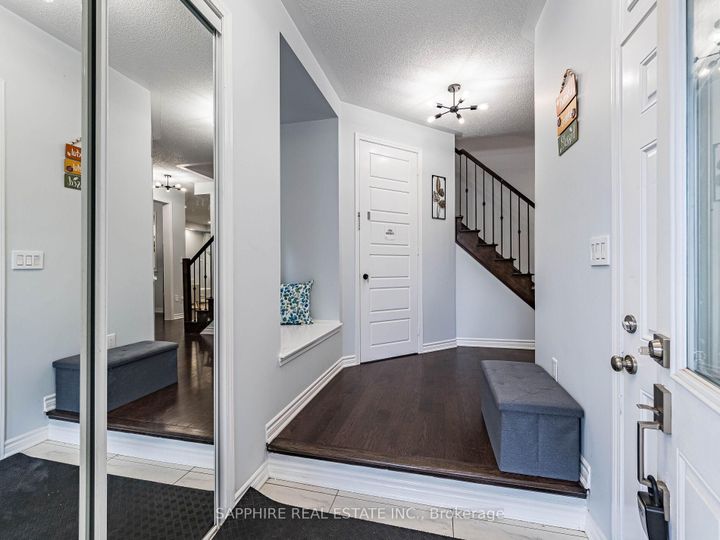 Photo 4 at 325 Trudeau Drive E, CL Clarke, Milton