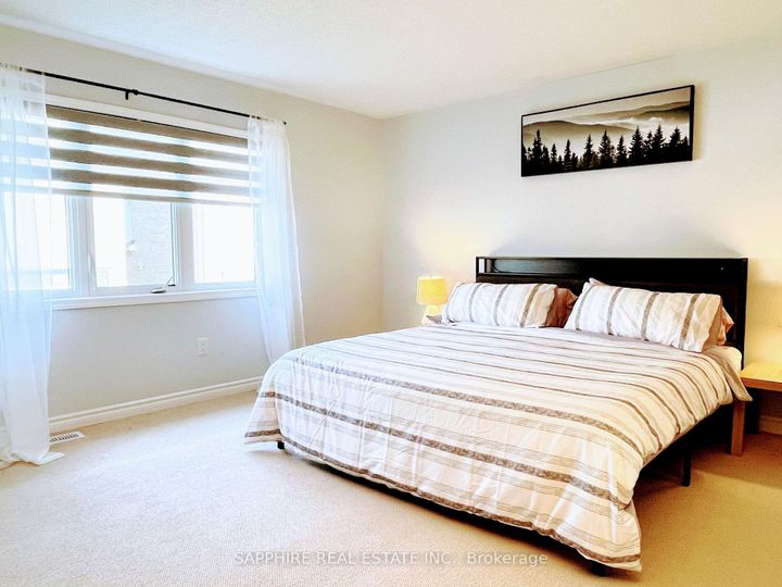 Photo 18 at 325 Trudeau Drive E, CL Clarke, Milton