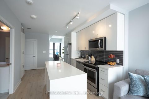 Photo 2 at 901 - 2799 Kingston Road, Cliffcrest, Toronto