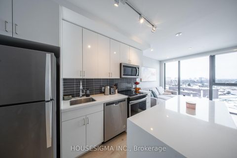 Photo 7 at 901 - 2799 Kingston Road, Cliffcrest, Toronto