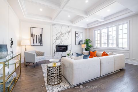 Photo 7 at 122 Scrivener Drive, Rural Aurora, Aurora