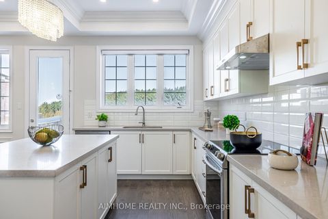 Photo 10 at 122 Scrivener Drive, Rural Aurora, Aurora