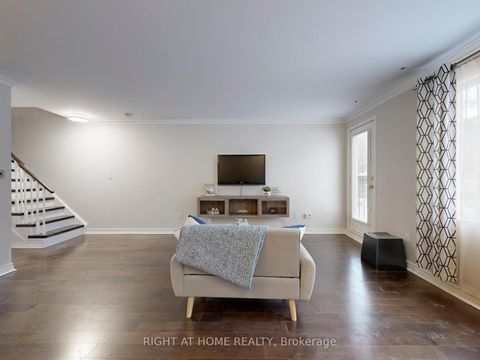 Photo 8 at B28 - 108 Finch Avenue W, Newtonbrook West, Toronto