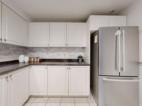 Photo 14 at B28 - 108 Finch Avenue W, Newtonbrook West, Toronto