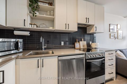 Photo 12 at 224 - 50 George Butchart Drive, CFB, Toronto