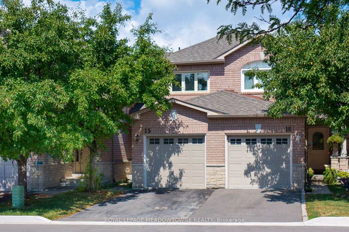 Photo 2 at 15 - 1285 Bristol Road W, East Credit, Mississauga