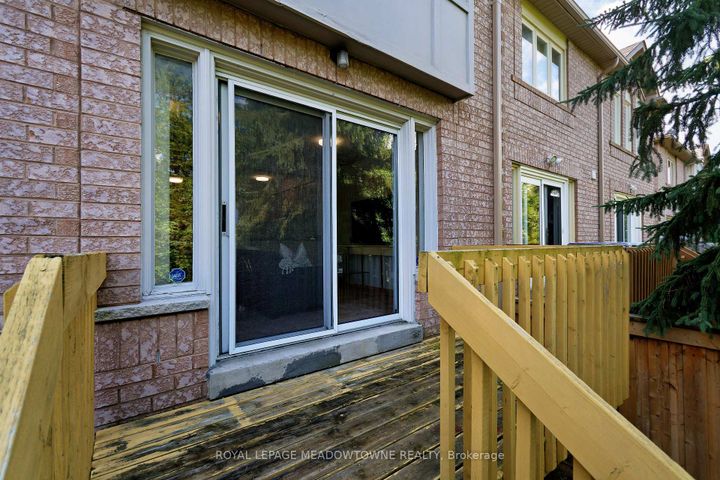 Photo 30 at 15 - 1285 Bristol Road W, East Credit, Mississauga