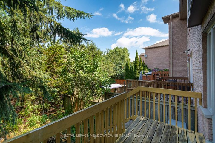 Photo 32 at 15 - 1285 Bristol Road W, East Credit, Mississauga