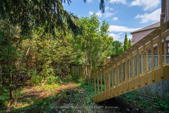 Photo 37 at 15 - 1285 Bristol Road W, East Credit, Mississauga