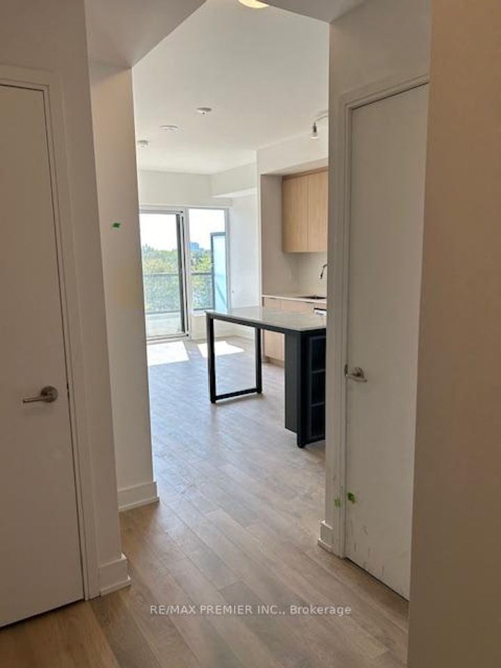 Photo 2 at 520 - 1350 Ellesmere Road, Bendale, Toronto