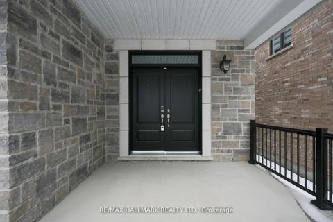 Photo 6 at 618 Newlove Street, Rural Innisfil, Innisfil