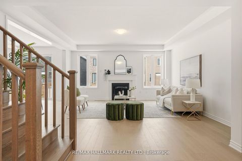 Photo 13 at 618 Newlove Street, Rural Innisfil, Innisfil