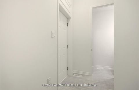 Photo 23 at 618 Newlove Street, Rural Innisfil, Innisfil