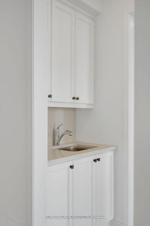 Photo 10 at 634 Newlove Street, Rural Innisfil, Innisfil