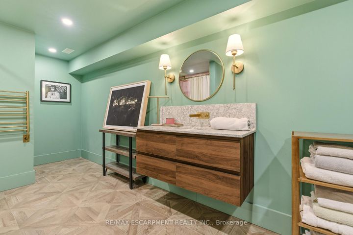 Photo 40 at 2510 Britannia Road, Rural Burlington, Burlington