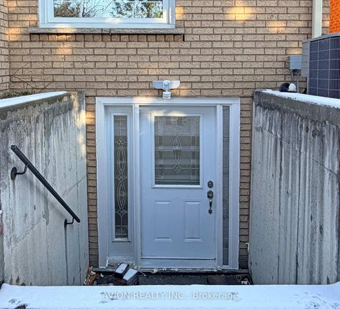 Photo 34 at 7 Heaslip Terrace, Sullivan, Toronto