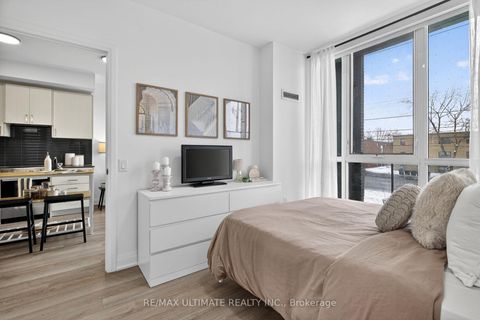 Photo 16 at 106 - 50 George Butchart Drive, CFB, Toronto
