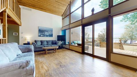 Photo 2 at 33 Lake Drive E, Historic Lakeshore Communities, Georgina