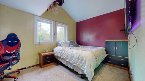 Photo 8 at 33 Lake Drive E, Historic Lakeshore Communities, Georgina