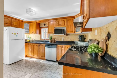 Photo 17 at 58 Pauline Avenue, Junction, Toronto