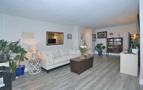 Photo 4 at 503 - 3311 KINGSTON Road, Scarborough Village, Toronto