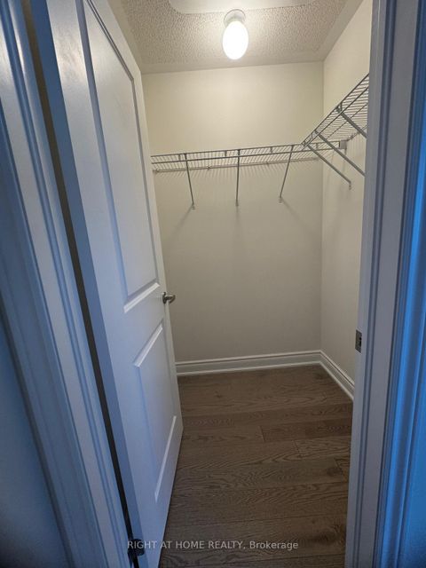 Photo 12 at 24 Tamworth Terrace, Rural Barrie Southeast, Barrie