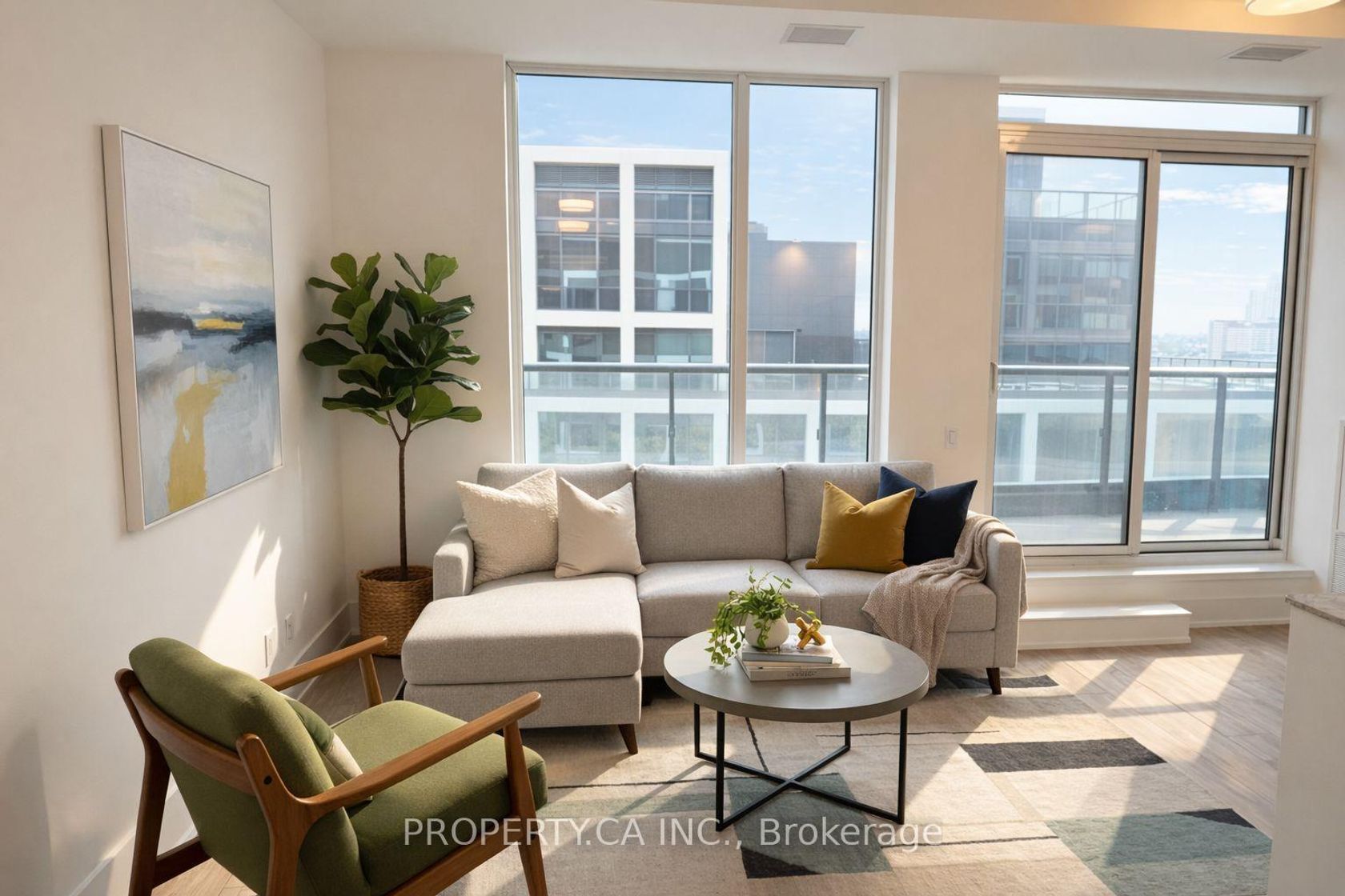 GPH19 - 115 Denison Avenue, Chinatown, Toronto 