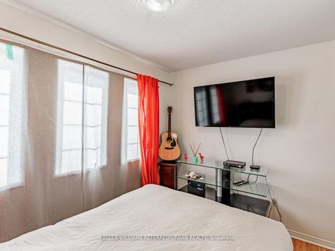 Photo 21 at 219 Touchstone Drive, Amesbury, Toronto