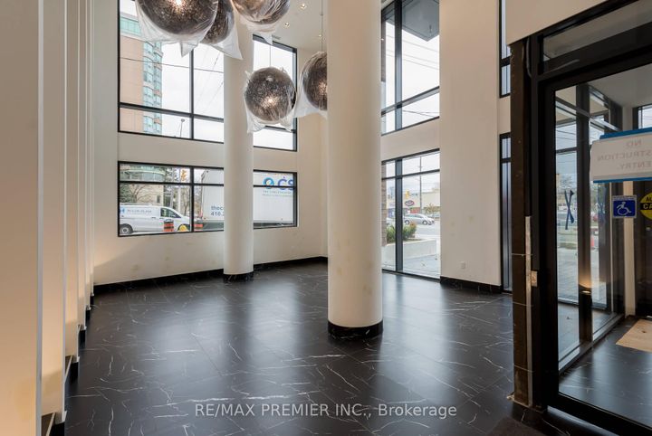 Photo 5 at 320 - 1350 Ellesmere Road, Bendale, Toronto