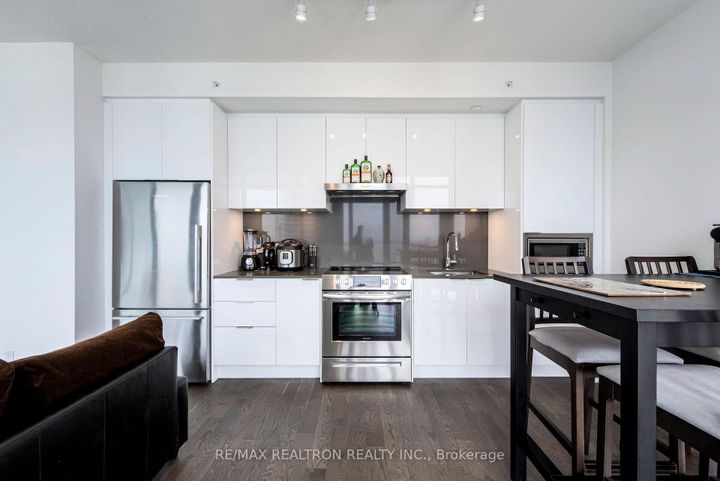 Photo 11 at 3216 - 25 Richmond Street E, Yonge Corridor, Toronto