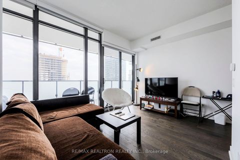 Photo 8 at 3216 - 25 Richmond Street E, Yonge Corridor, Toronto