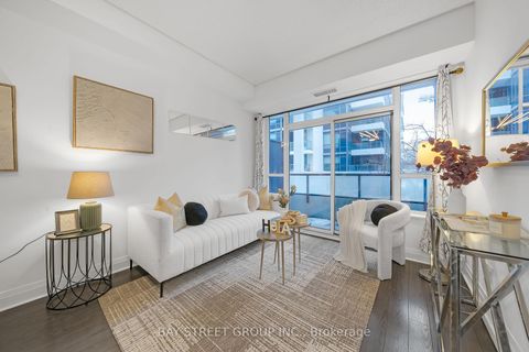 Photo 8 at 225 - 399 Spring Garden Avenue, Willowdale East, Toronto