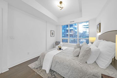 Photo 13 at 225 - 399 Spring Garden Avenue, Willowdale East, Toronto