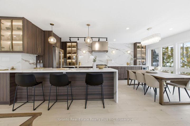 Photo 11 at 3 Blithfield Avenue, Bayview Village, Toronto