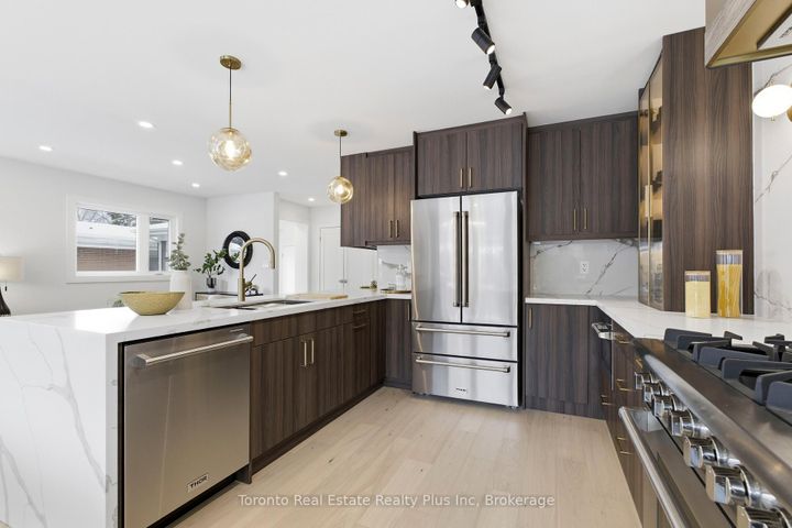 Photo 14 at 3 Blithfield Avenue, Bayview Village, Toronto